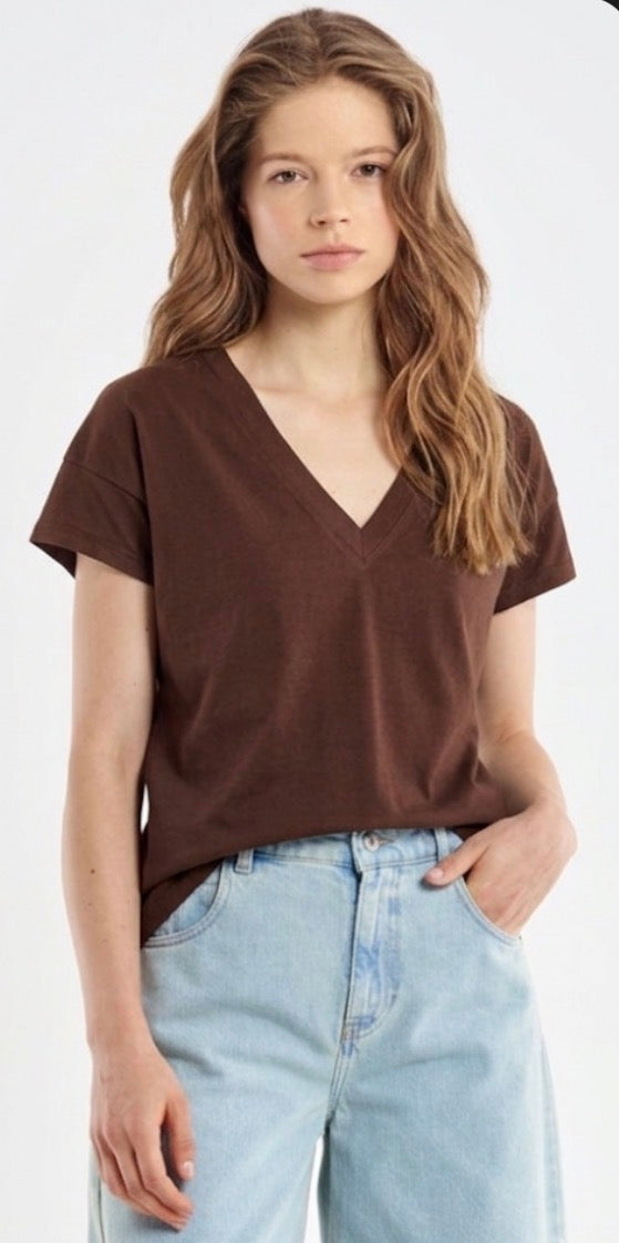 SOLOTRE Tshirt