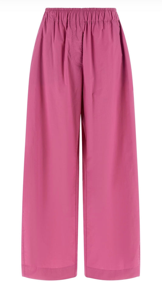 THE LATEST Pantalone