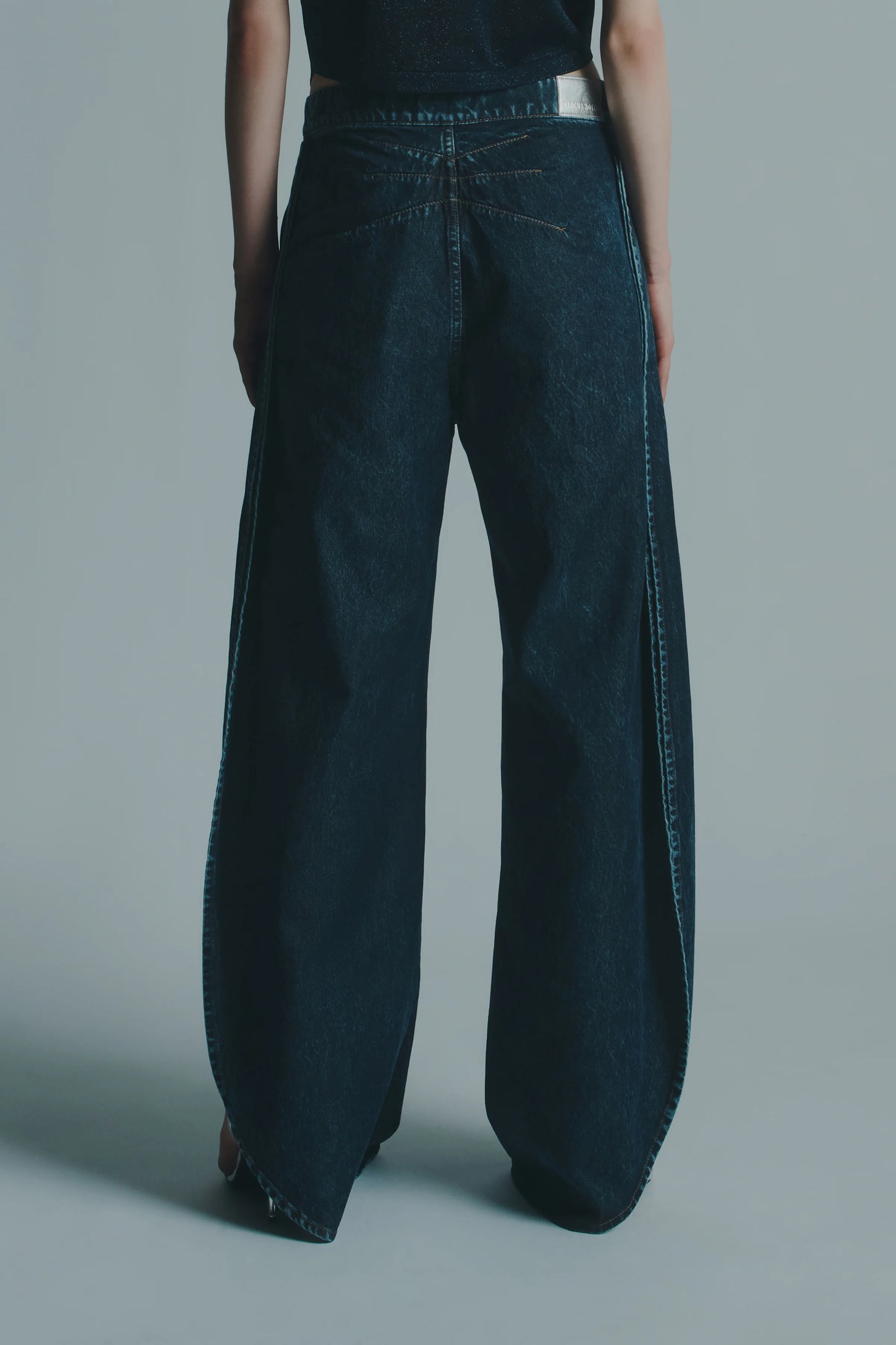 CIRCUS HOTEL Jeans