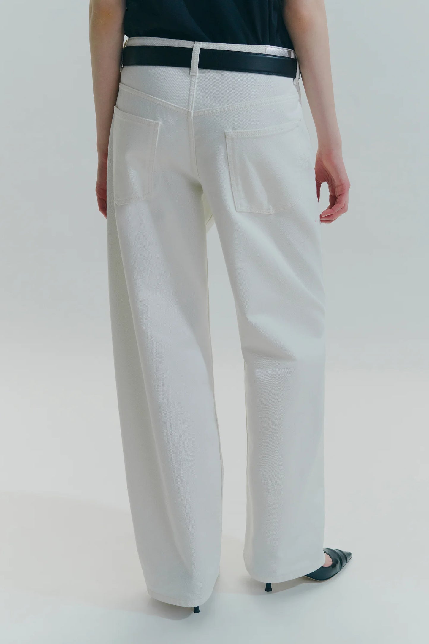CIRCUS HOTEL Jeans